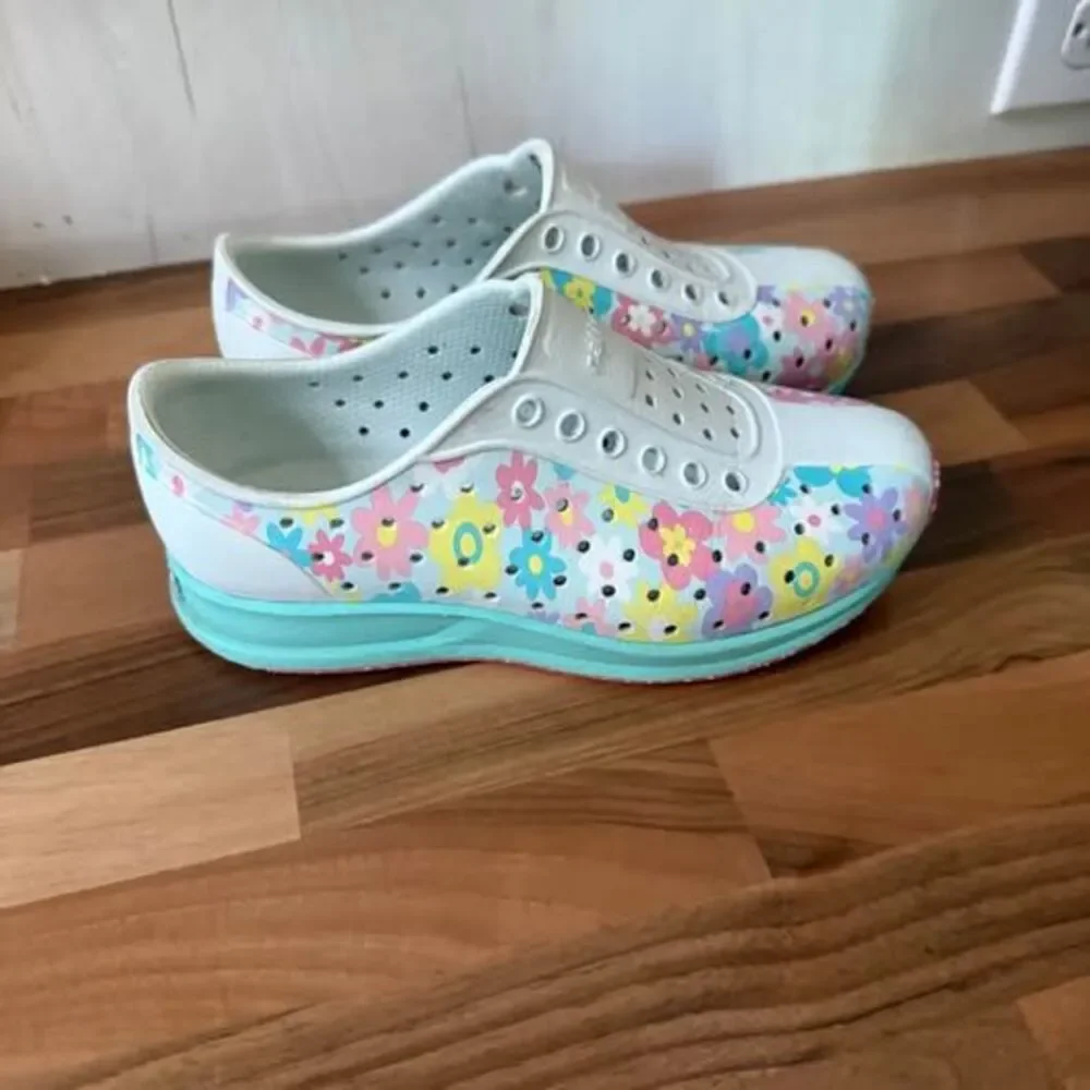 Floral Native Shoes size c12